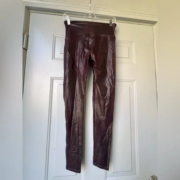 SPANX Mahogany burgundy Faux Leather Leggings Size Large